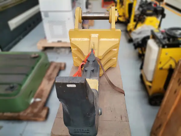 CONSTRUCCION RIPPER 16-23 TON